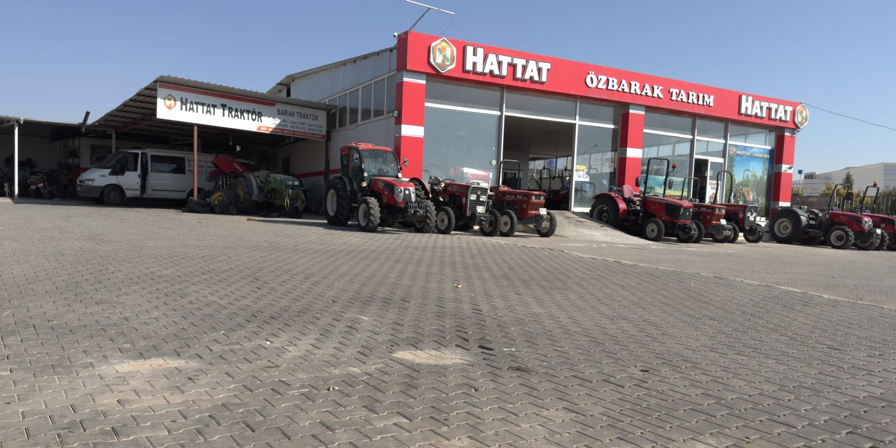 Özbarak Tarım Nizip merkez şubesi, E-90 cephesi